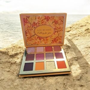 Ace Beaute Falling for You Eyeshadow Palette